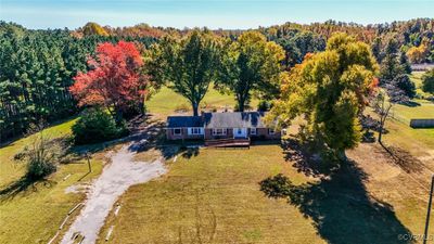 13709 Cox Road, House other with 3 bedrooms, 2 bathrooms and null parking in Dinwiddie VA | Image 1