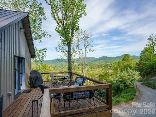 345 Moorehill Drive, Waynesville, NC, 28786 | Card Image