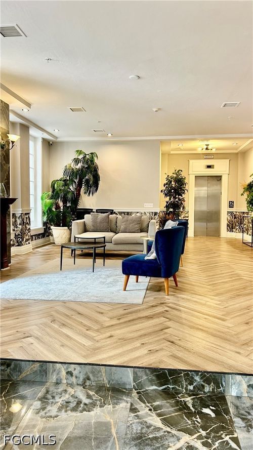2310 First St Unit 203, Fort Myers, FL, 33901 | Card Image
