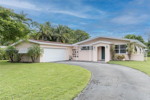 13901 Sw 78th Pl, Palmetto Bay, FL, 33158-1119 | Card Image