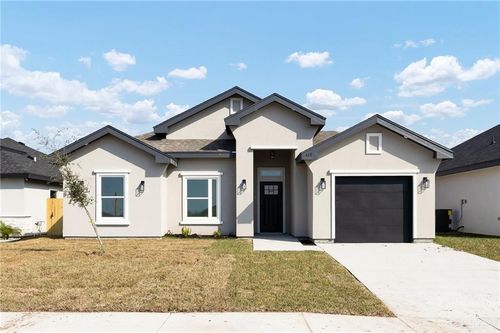 428 N Leon Avenue, Elsa, TX, 78543 | Card Image