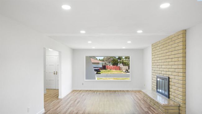 1200 E Ash St, Home with 3 bedrooms, 2 bathrooms and null parking in Othello WA | Image 10