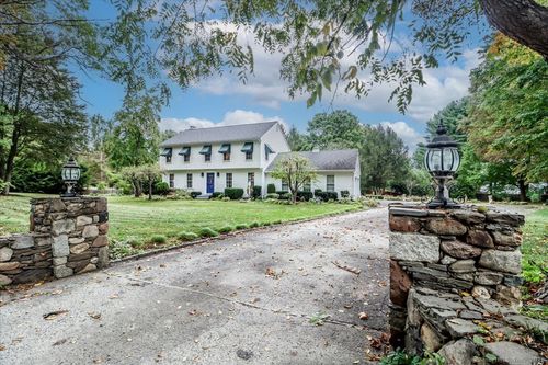 106 Bates Rock Rd, Southbury, CT, 06488-1261 | Card Image