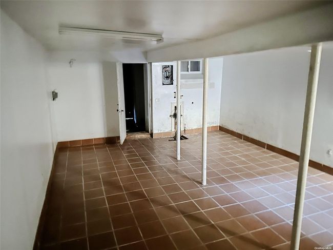 4465 Park Ave, House other with 4 bedrooms, 2 bathrooms and null parking in Bronx NY | Image 5