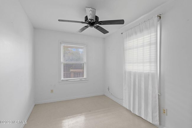 Back Upstairs Bedroom | Image 28