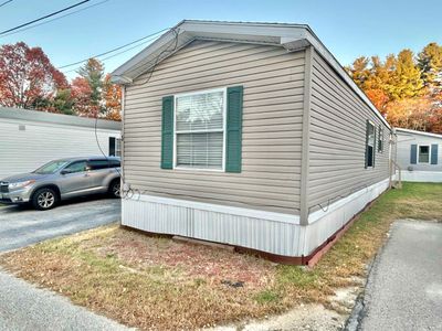 5 Village Lane, House other with 2 bedrooms, 1 bathrooms and null parking in Hudson NH | Image 2