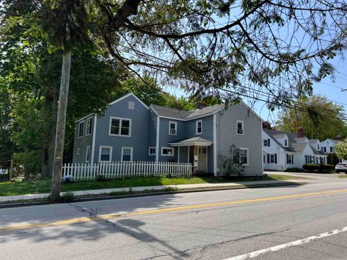 81 Stark Ave, Dover, NH, 03820-4225 | Card Image