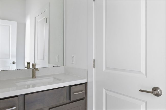 1045 Siena Sunset Rd, House other with 5 bedrooms, 5 bathrooms and 4 parking in Leander TX | Image 33