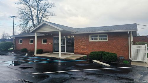 2606 W Jackson Street, Muncie, IN, 47303 | Card Image