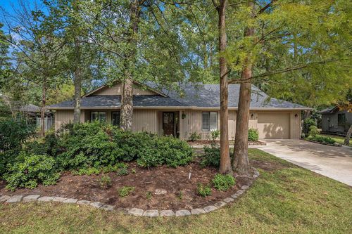 115 Hickory Dr, Conway, SC, 29526-8929 | Card Image