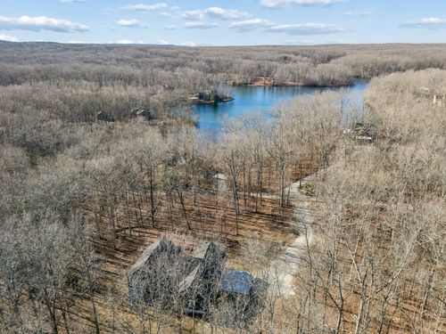 261 Lake Louisa Loop, Monteagle, TN, 37356-2124 | Card Image