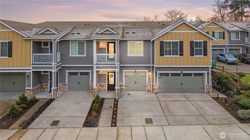 8725 E Gilman Ave, Arlington, WA, 98223-1165 | Card Image