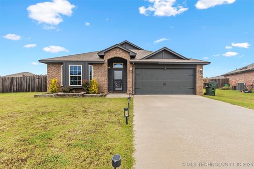 13364 N 133rd East Ave, Collinsville, OK, 74021-4434 | Card Image