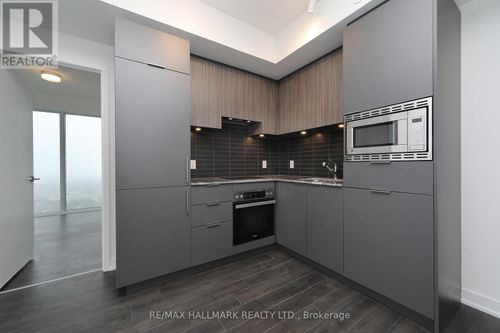 2808-50 O'Neill Road, Toronto (Banbury-Don Mills), ON, M3C0R1 | Card Image