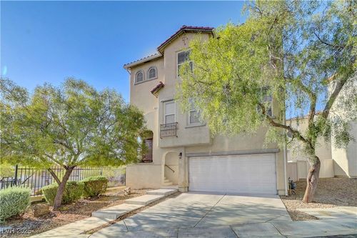7010 Canary Ivy Way, Las Vegas, NV, 89156-8033 | Card Image