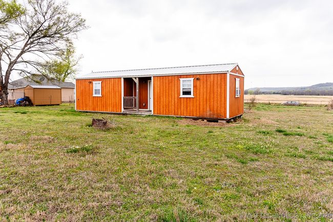 28360 Arbeka Rd, House other with 2 bedrooms, 1 bathrooms and null parking in Henryetta OK | Image 19