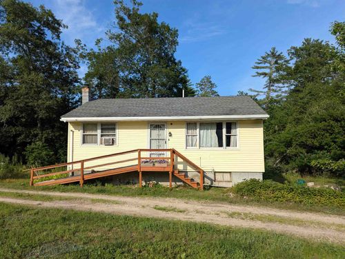 86 Effingham Rd, Ossipee, NH, 03864-7154 | Card Image