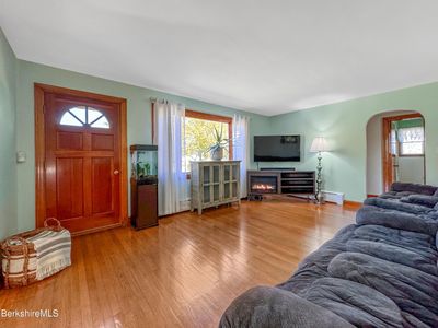 93 E Hoosac St, House other with 3 bedrooms, 1 bathrooms and 5 parking in Adams MA | Image 3