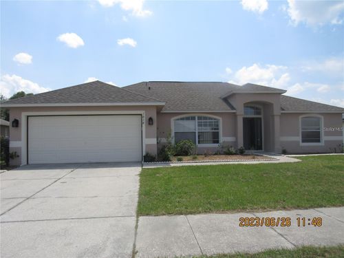 1018 Bluegrass Dr, Groveland, FL, 34736-8812 | Card Image