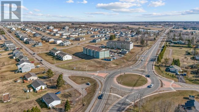 201 - 18 Gilbert Dr, Condo with 1 bedrooms, 1 bathrooms and null parking in East Royalty PE | Image 29