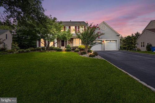 7 Webster Ct, Plainsboro, NJ, 08536-2337 | Card Image