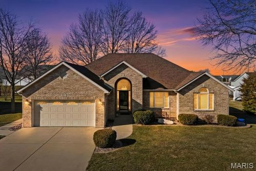 517 Grand Ave, Waterloo, IL, 62298-1129 | Card Image