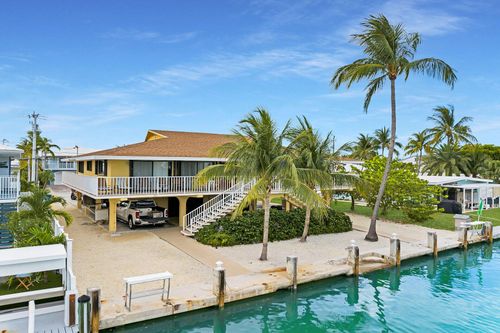 511 9th St, Key Colony Beach, FL, 33051 | Card Image