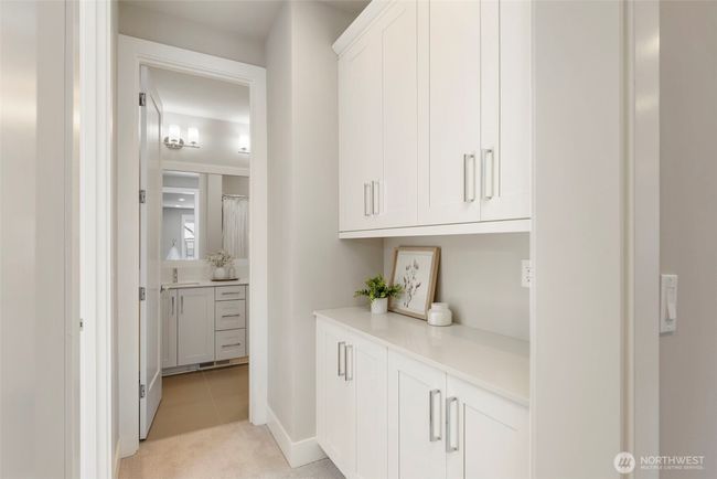 8784 Ne Winslow Grove Ct, House other with 4 bedrooms, 4 bathrooms and 2 parking in Bainbridge Island WA | Image 33