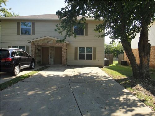 917 N Brents Ave, Sherman, TX, 75090-4267 | Card Image