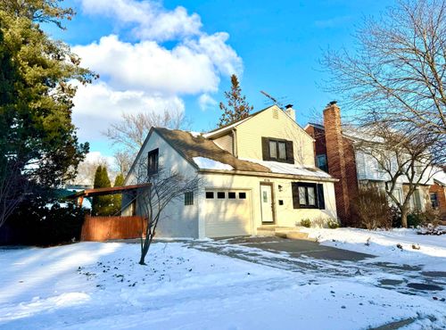 416 Touraine Rd, Grosse Pointe Farms, MI, 48236-3215 | Card Image