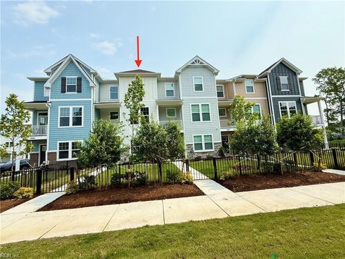 1063 Butte Ln, Chesapeake, VA, 23320-2475 | Card Image