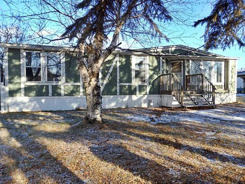 5010 45 Avenue, Vermilion, AB, T9X1Y4 | Card Image
