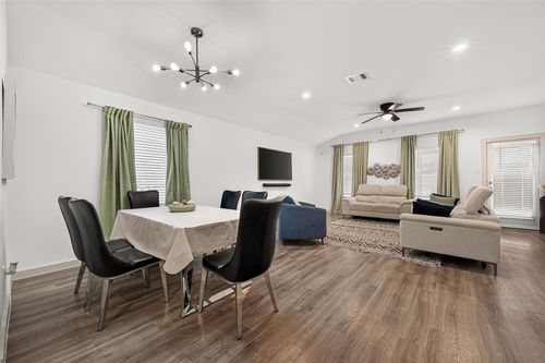 7923 Sleek Flock Ln, Rosharon, TX, 77583-5417 | Card Image