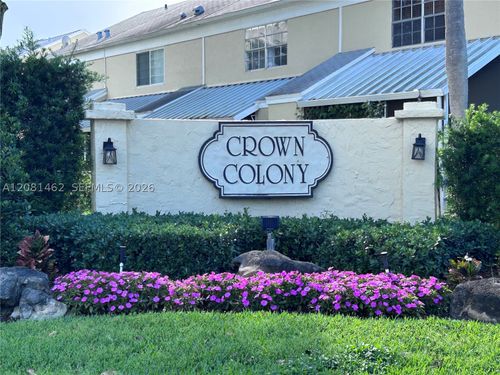 2908-2908 S Edgehill Ln, Hollywood, FL, 33026-3774 | Card Image