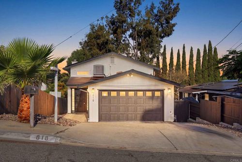 618 Felicita Ave, Spring Valley, CA, 91977-5005 | Card Image
