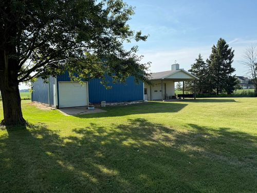 6330 S County Line Rd, Durand, MI, 48429-9410 | Card Image