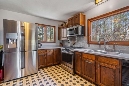 9137 Mccamus Rd, Brookston, MN, 55711 | Card Image