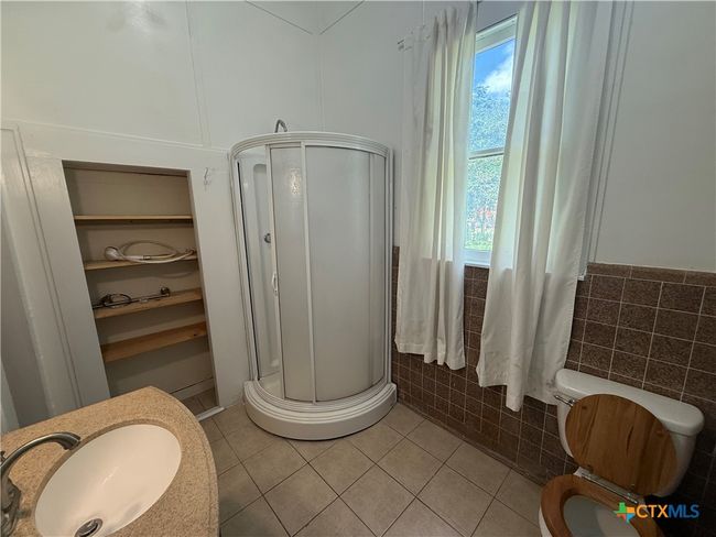 184 3 Rd St, House other with 3 bedrooms, 2 bathrooms and null parking in Maxwell TX | Image 21