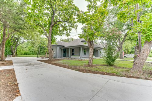 200 Olive St, Lone Oak, TX, 75453-9665 | Card Image