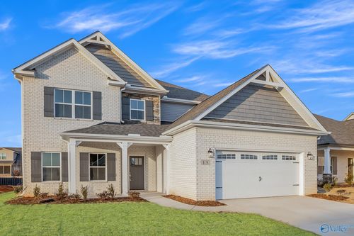 13 Ginsberg Rd, Madison, AL, 35756-2207 | Card Image