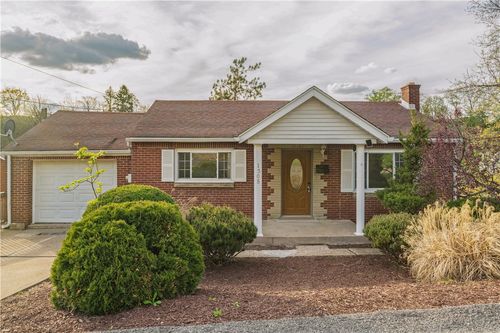 1305 Main St, Bridgeville, PA, 15017 | Card Image