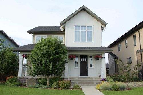 {{alt}} | Card Image