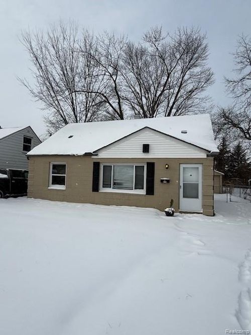 22763 Almond Ave, Eastpointe, MI, 48021-1902 | Card Image