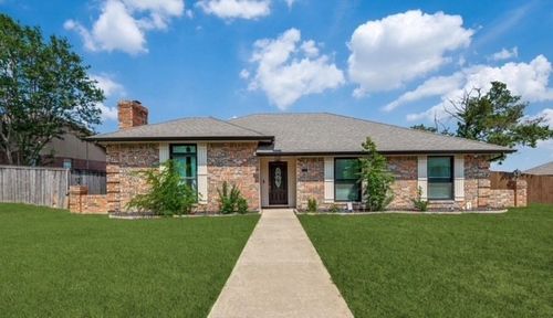 171 Wildwood Dr, Desoto, TX, 75115-7558 | Card Image