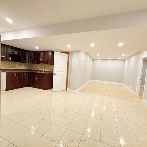 bsmt-13821 Highway 48 Road, Whitchurch Stouffville, ON, L4A7X3 | Card Image