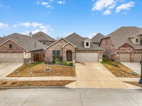5913 Saddle Pack Dr, Fort Worth, TX, 76123-1587 | Card Image