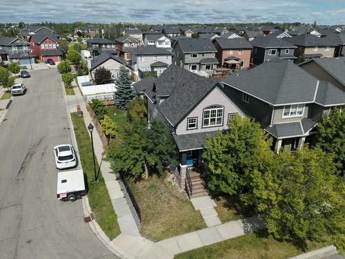 1200 Ravenswood Dr Se, Airdrie, AB, T4A0G7 | Card Image