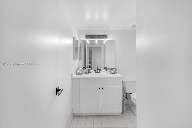 APT-206 - 12142 Saint Andrews Pl, Condo with 3 bedrooms, 2 bathrooms and null parking in Miramar FL | Image 18