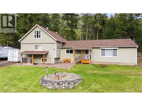 112 Walker Rd, Clearwater, BC, V0E1N0 | Card Image