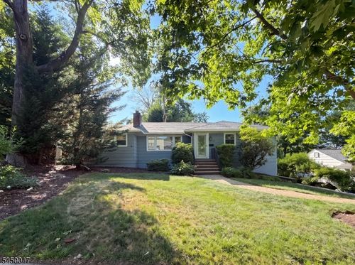 63 Samson Ave, Madison, NJ, 07940-2842 | Card Image